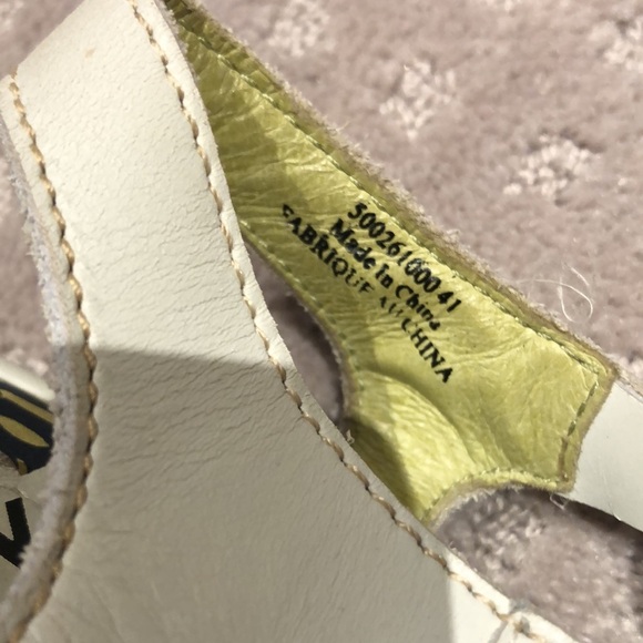 Fly London white leather buckle up wedge sandals. - Picture 3 of 6